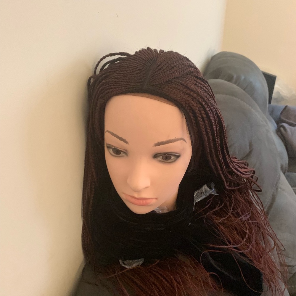 Braided wig - Picture 2 of 8